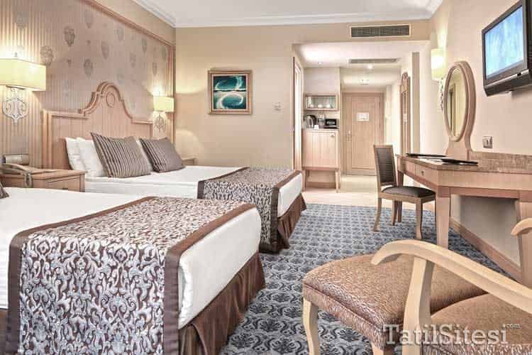 Starlight Convention Center Spa Hotel